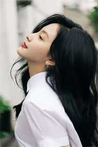 回家过年，装瘫姥姥被我用狂躁症治好结局