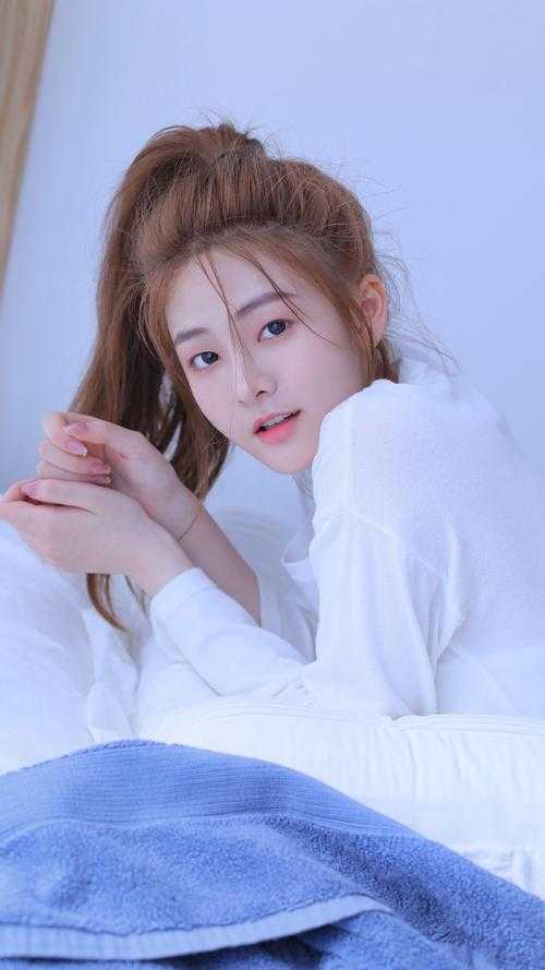 春色已去落花雨作品