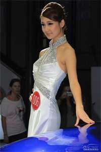 影后老婆领奖时，女儿和我身死的新闻冲上了热搜周颖秦旭免费小说在线阅读最新章节