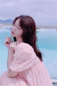 助学金被抢后，我把一箱军功章还给国家周雅胡莉莉全章节在线阅读