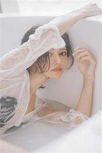 过期深情终成霜安伊伊程季白免费阅读笔趣阁txt